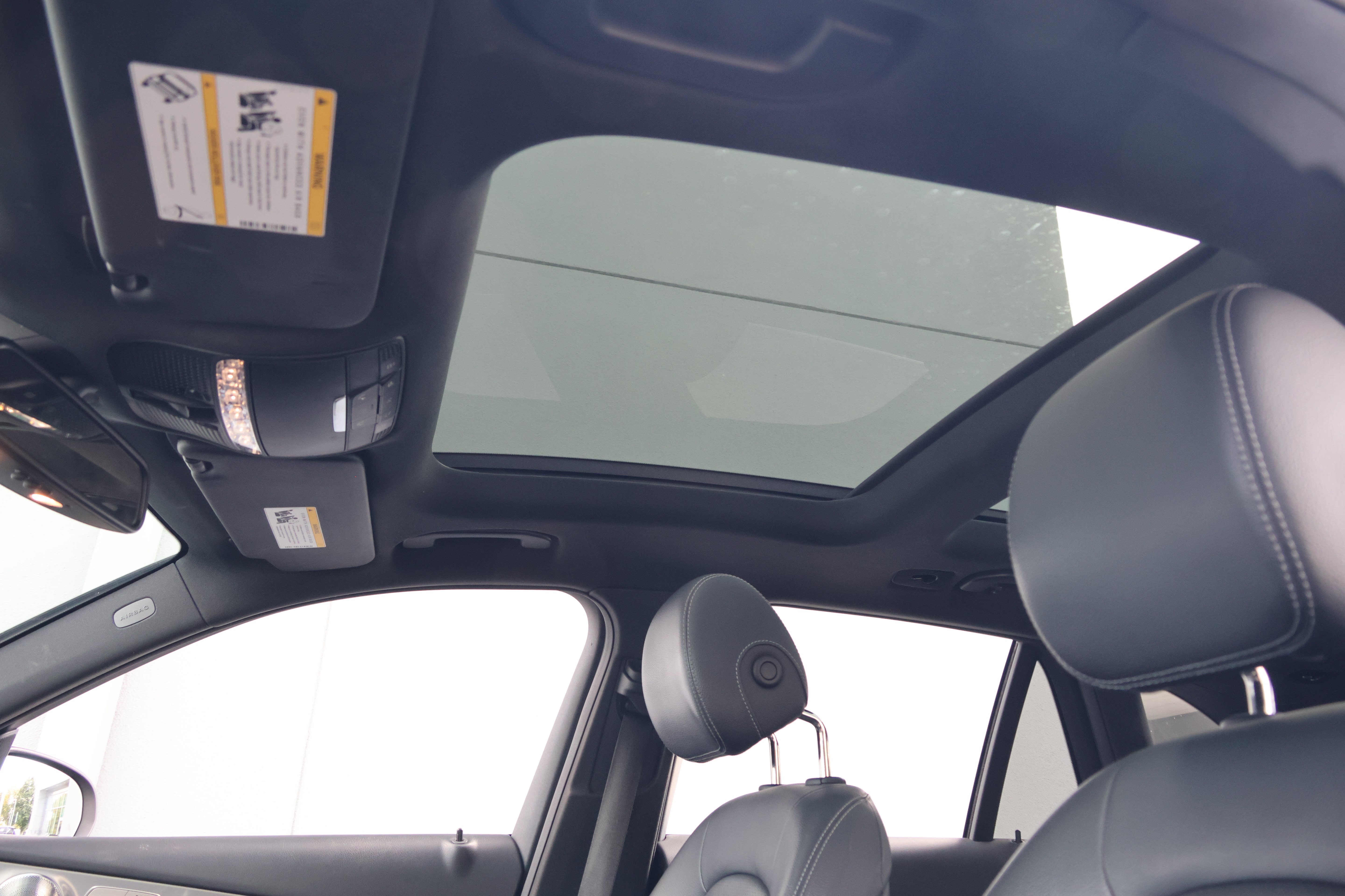 Used 2019 Mercedes-Benz GLC 300 4MATIC image 29