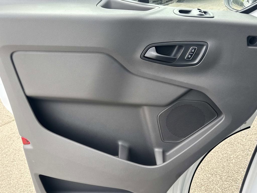 New 2025 Ford Transit 250 Low Roof image 16