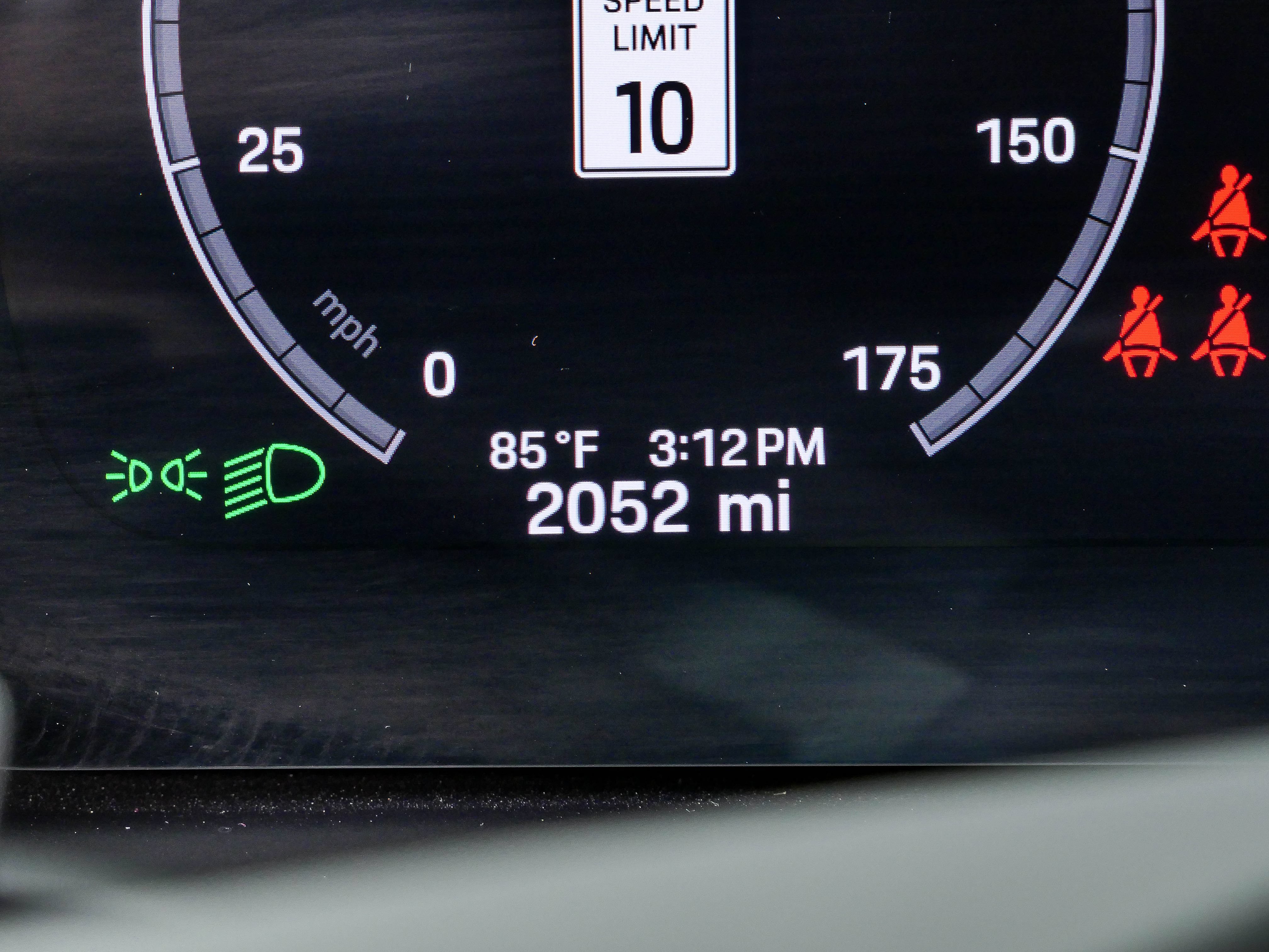 Certified 2025 Porsche Cayenne Coupe AWD/4WD image 12