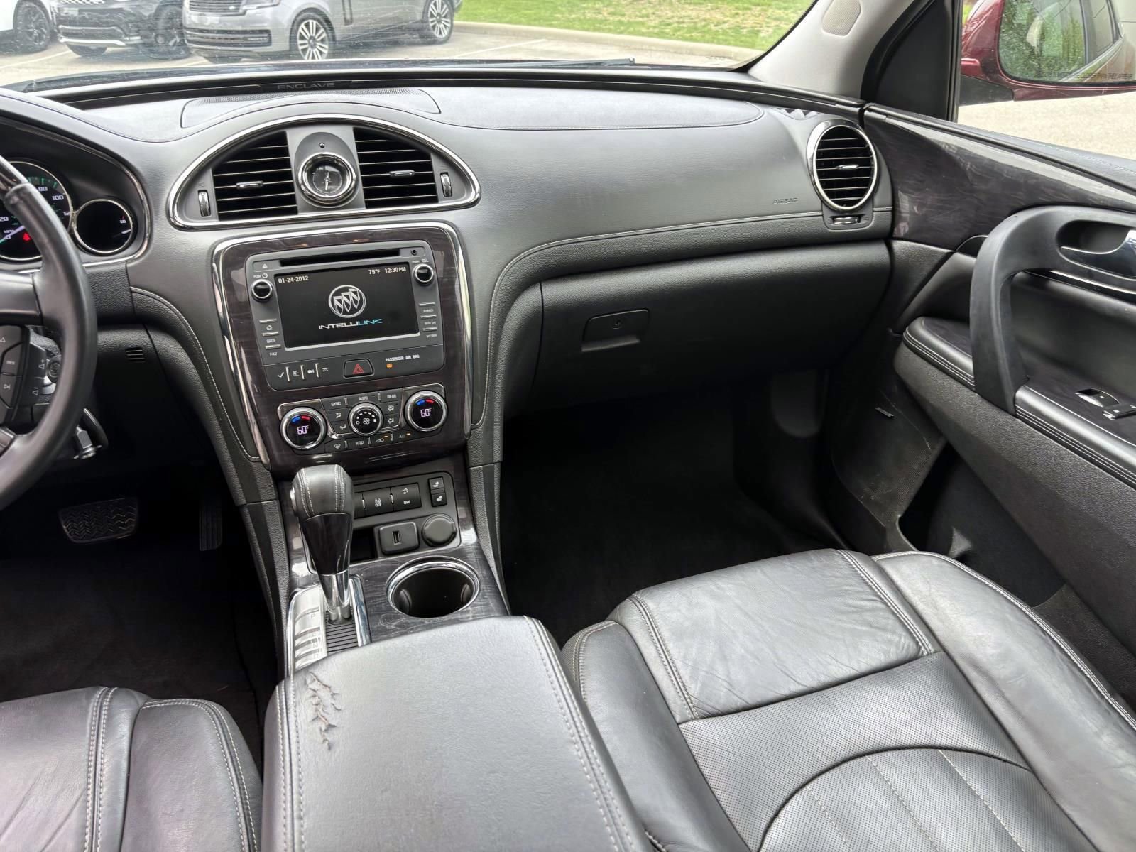 Used 2016 Buick Enclave Leather FWD image 32