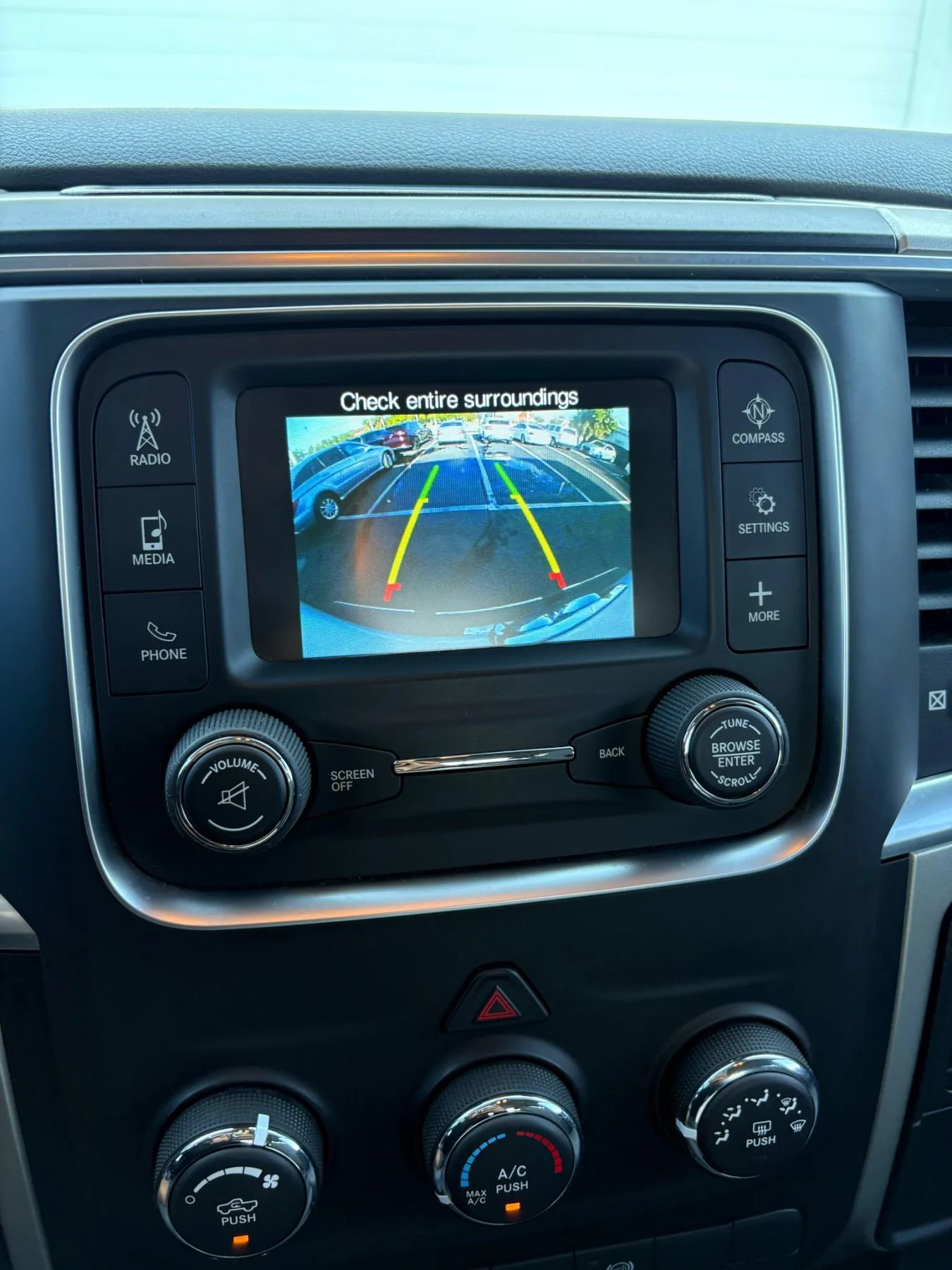 Used 2018 RAM 2500 SLT image 22
