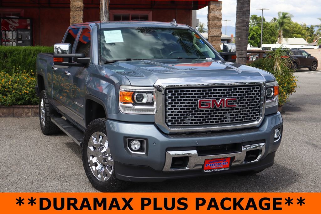 Used 2016 GMC Sierra 2500 Denali w/ Duramax Plus Package image 2