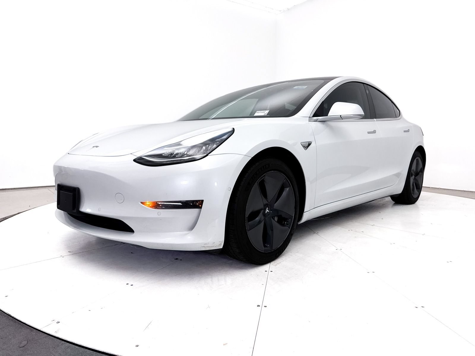 Used 2018 Tesla Model 3 Long Range RWD image 14