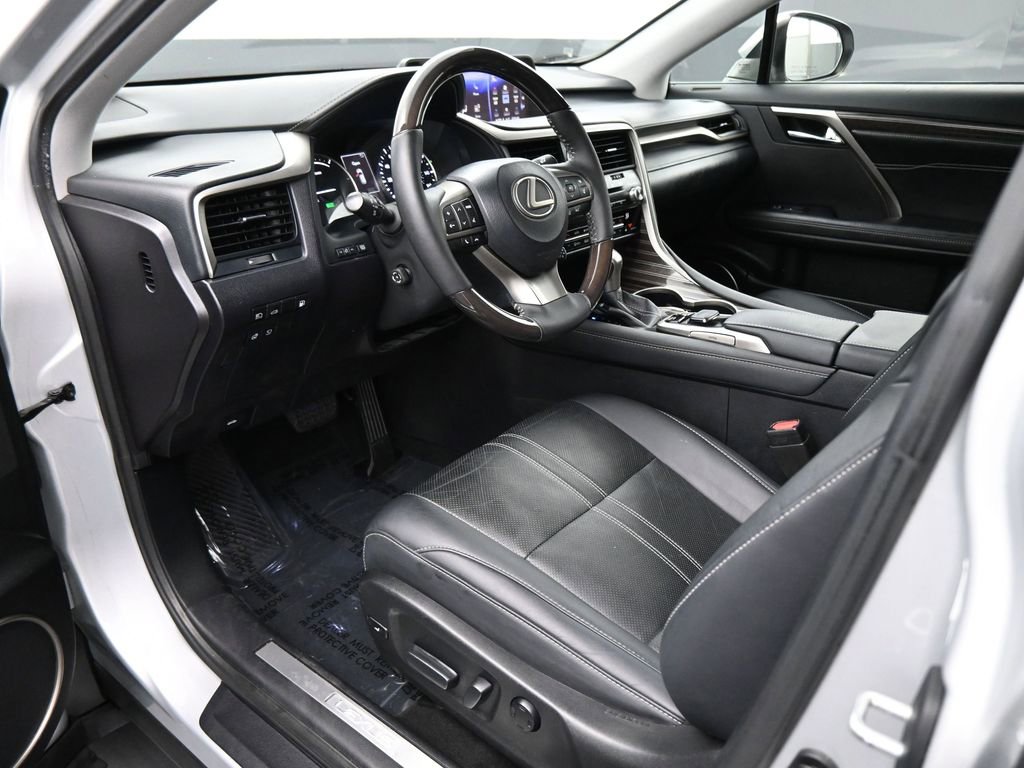 Used 2017 Lexus RX 450h AWD w/ Luxury Package image 2