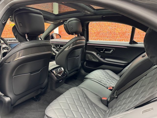 Used 2025 Mercedes-Benz S 580 4MATIC Sedan image 24