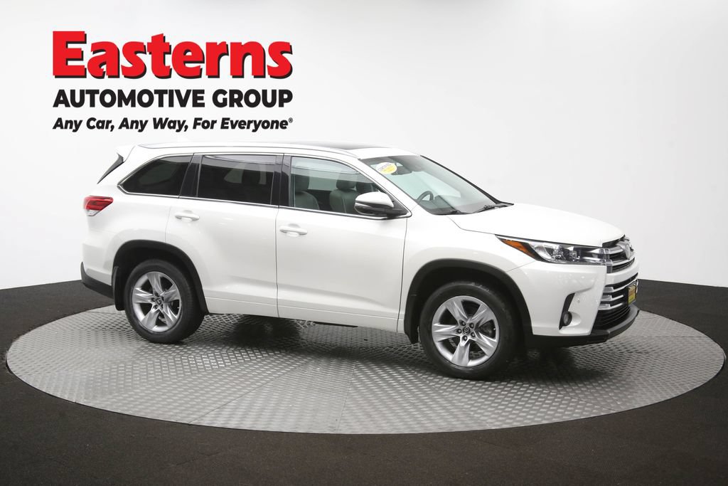 Used 2017 Toyota Highlander Limited Platinum AWD/4WD image 53