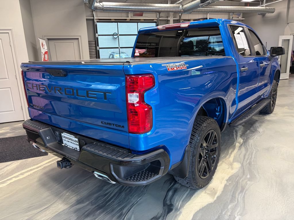 Used 2022 Chevrolet Silverado 1500 Custom Trail Boss w/ LPO, Dark Essentials Package AWD/4WD image 26