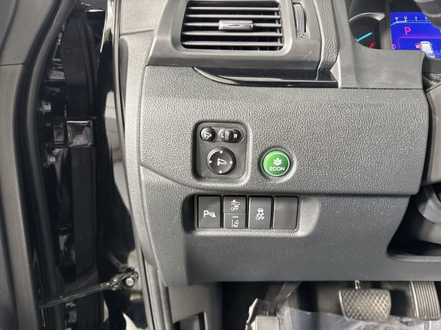 Used 2021 Honda Passport Touring image 16