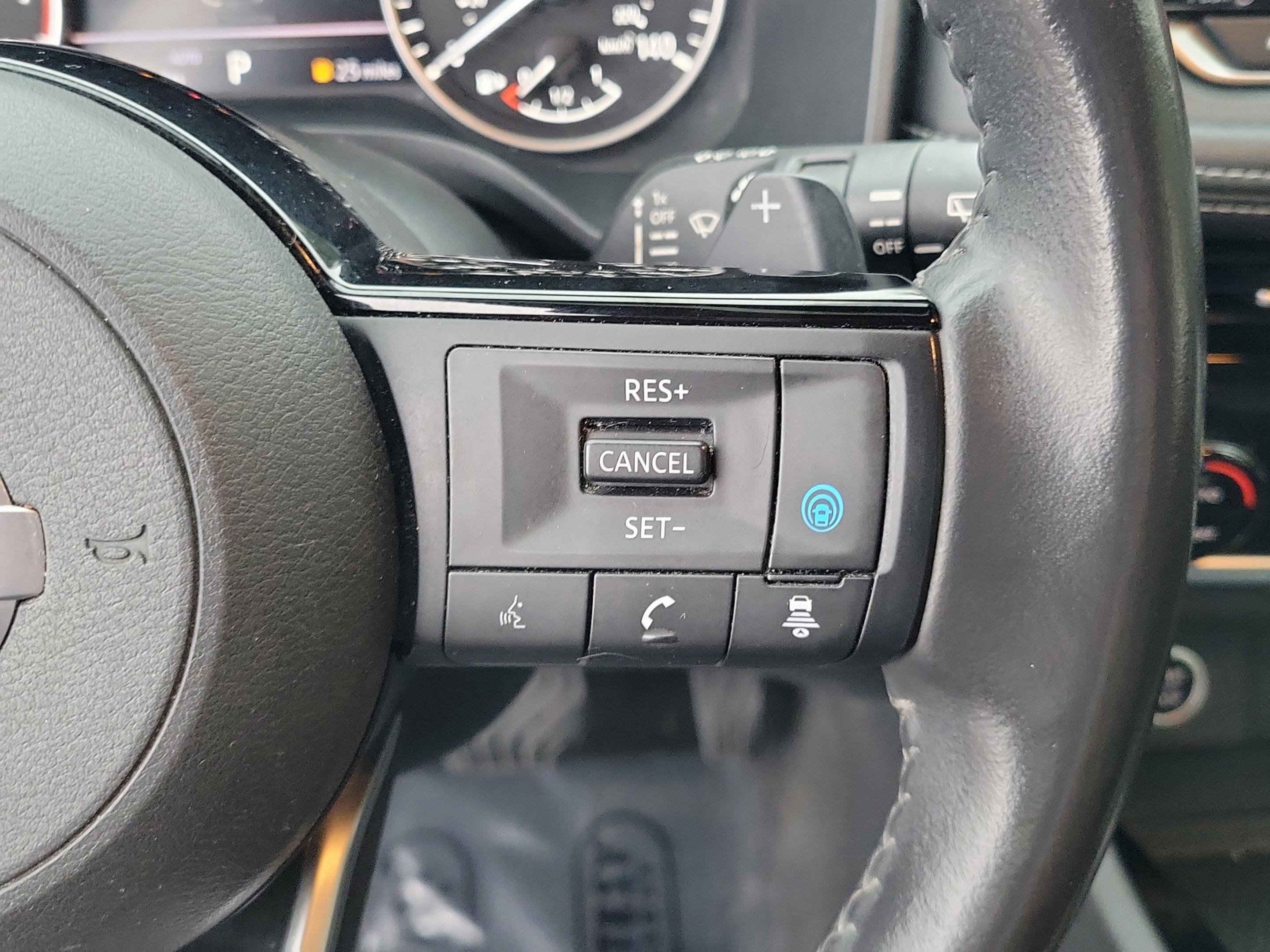 Certified 2021 Nissan Rogue SV w/ Premium Package image 30