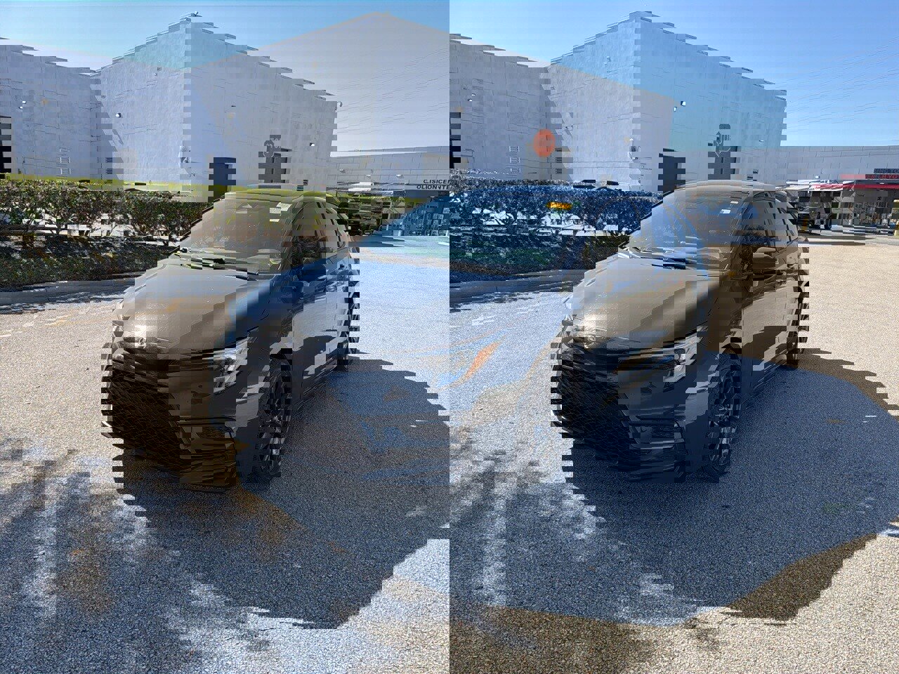 Used 2024 Toyota Corolla SE image 1