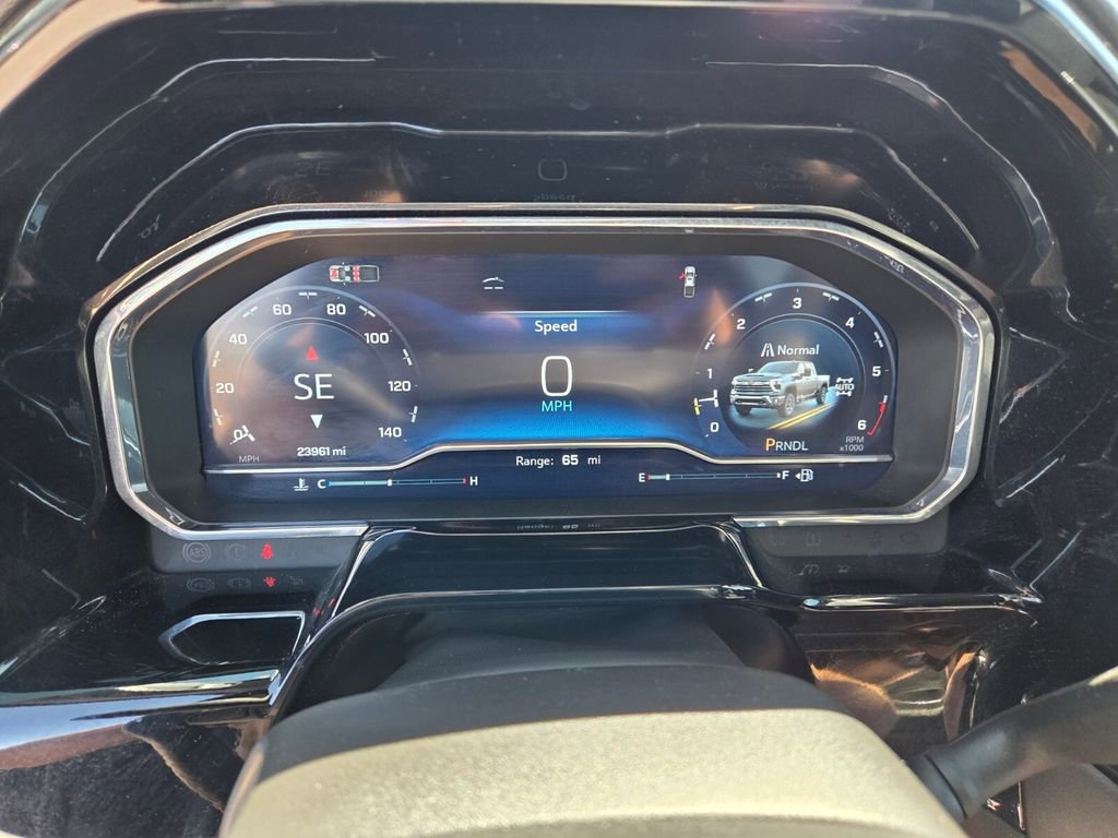 Used 2025 Chevrolet Silverado 2500 LTZ w/ Z71 Chrome Sport Edition image 35
