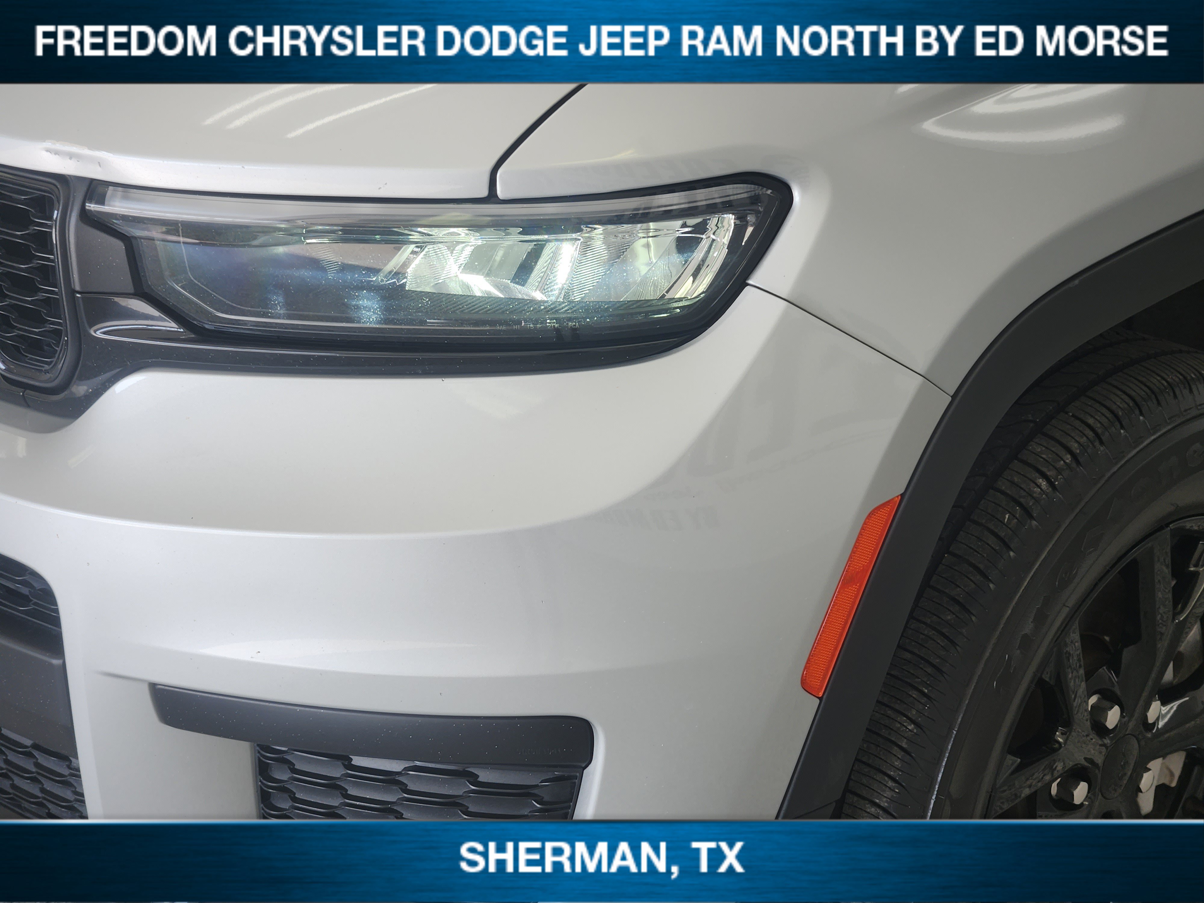 Used 2024 Jeep Grand Cherokee L Laredo AWD/4WD image 5