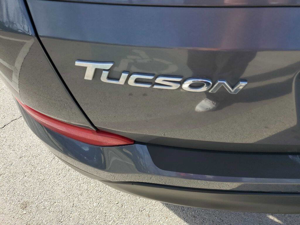 Used 2016 Hyundai Tucson SE w/ Option Group 02 image 12