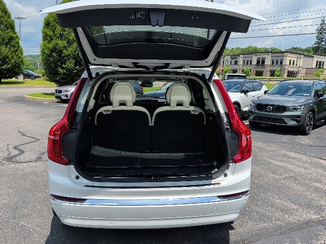 Used 2023 Volvo XC90 B6 Plus w/ Protection Package Premier AWD/4WD image 16