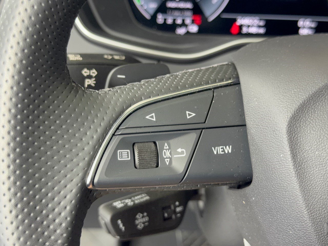 Certified 2024 Audi Q5 e Premium Plus w/ Premium Plus Package AWD/4WD image 18
