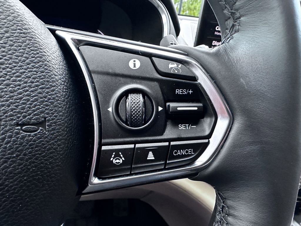 Used 2024 Acura MDX SH-AWD w/ Technology Package image 22