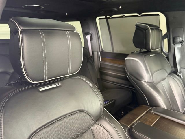 Used 2022 Jeep Grand Wagoneer Series II w/ Convenience Group III image 31