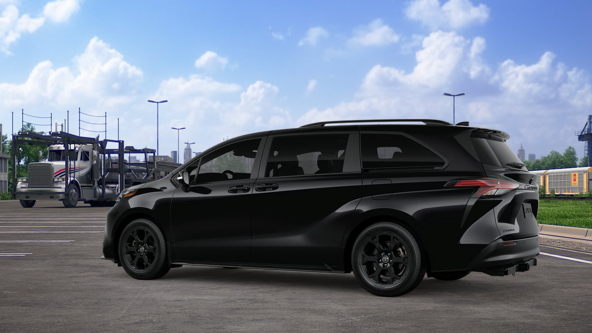 New 2026 Toyota Sienna XLE Woodland Edition AWD/4WD image 5