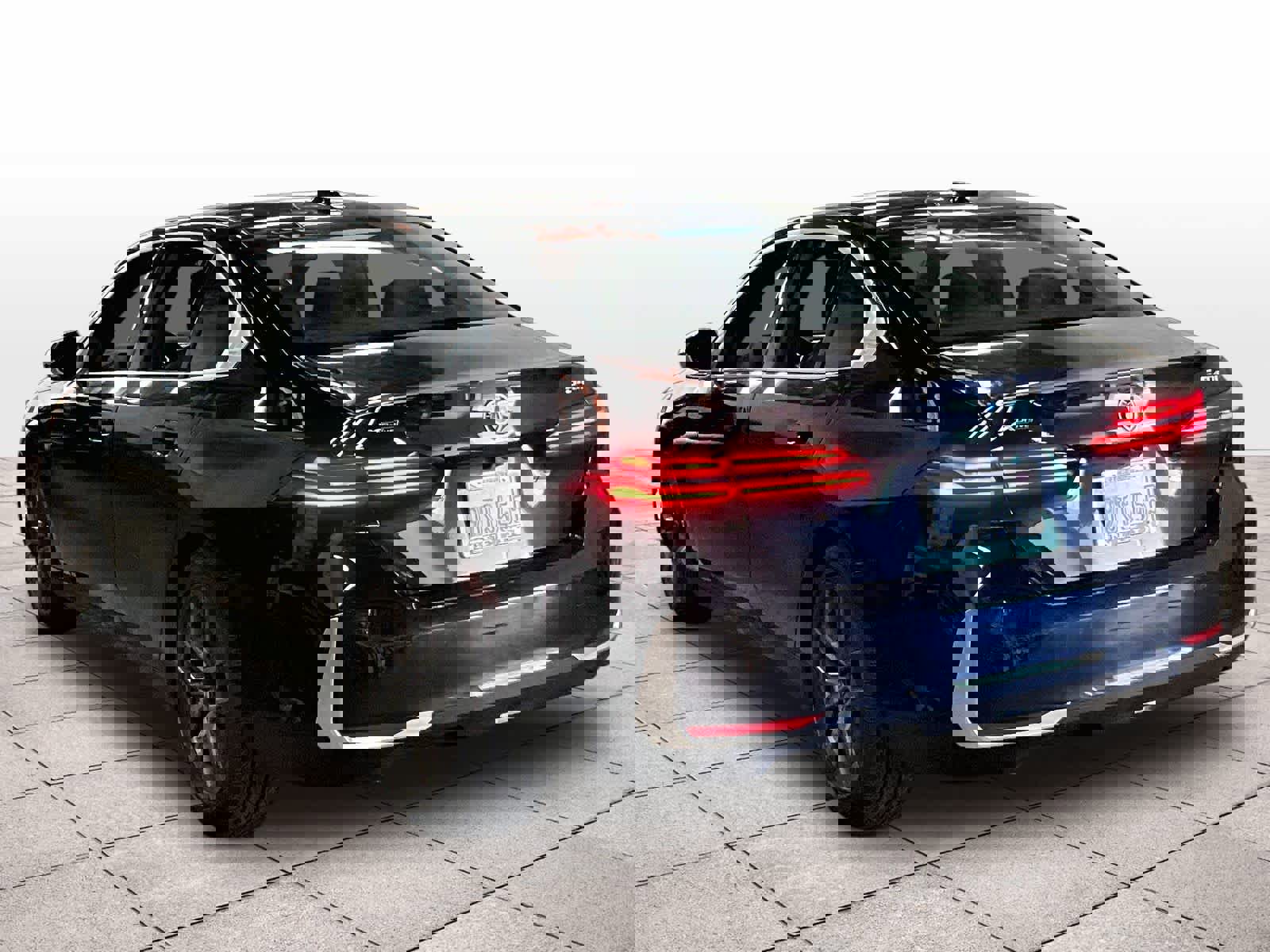 Used 2026 BMW 540i xDrive w/ Executive Package AWD/4WD image 13