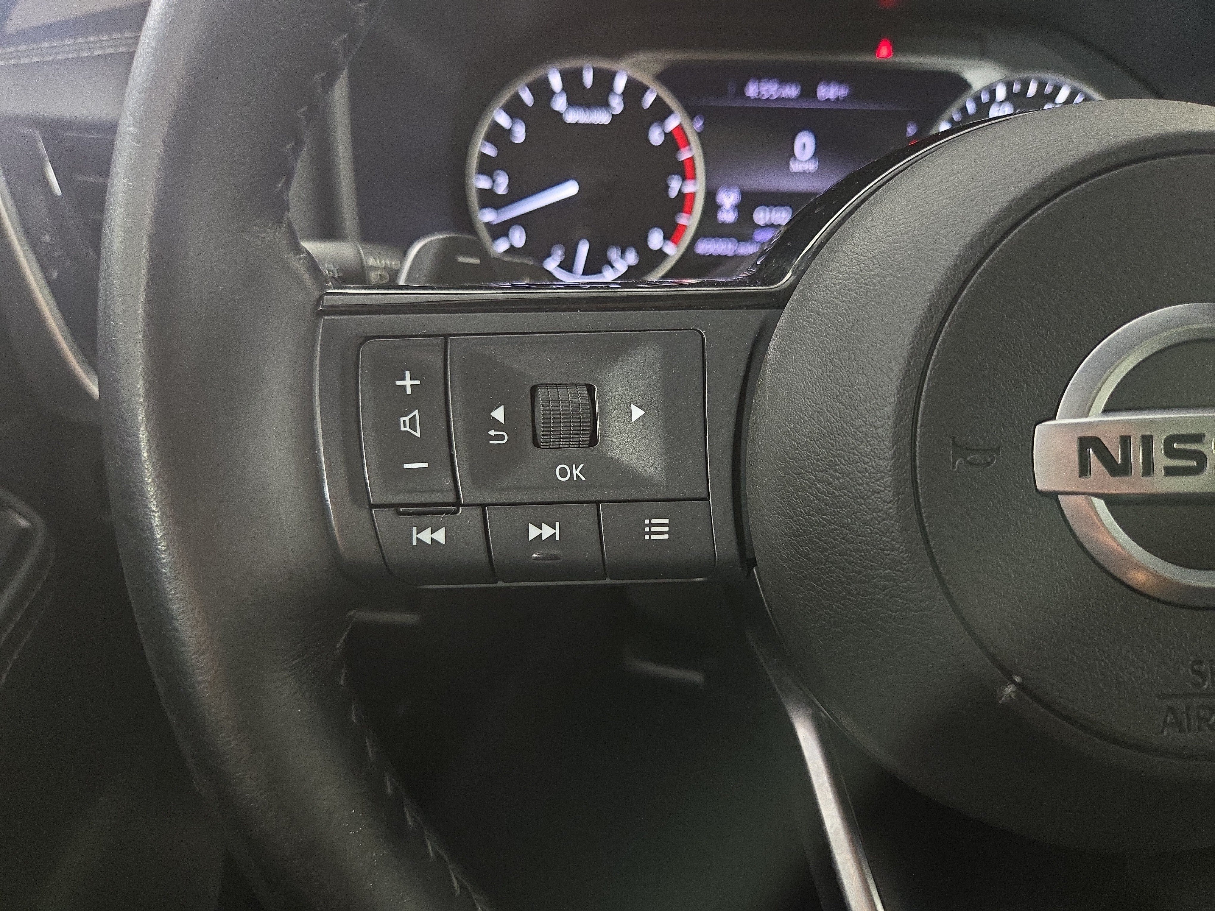 Used 2021 Nissan Rogue SL AWD/4WD image 15