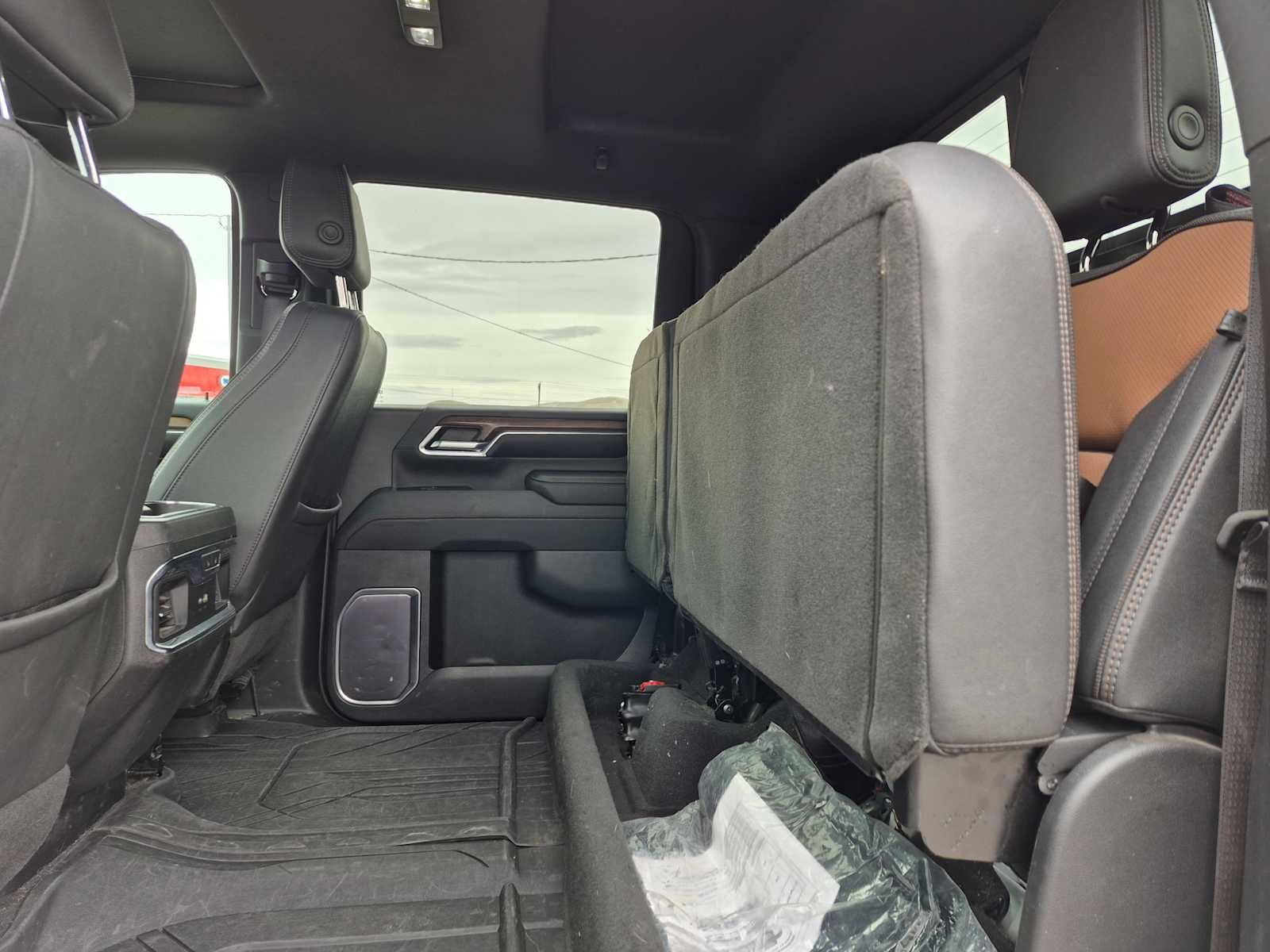 Used 2024 Chevrolet Silverado 3500 High Country w/ Technology Package AWD/4WD image 37