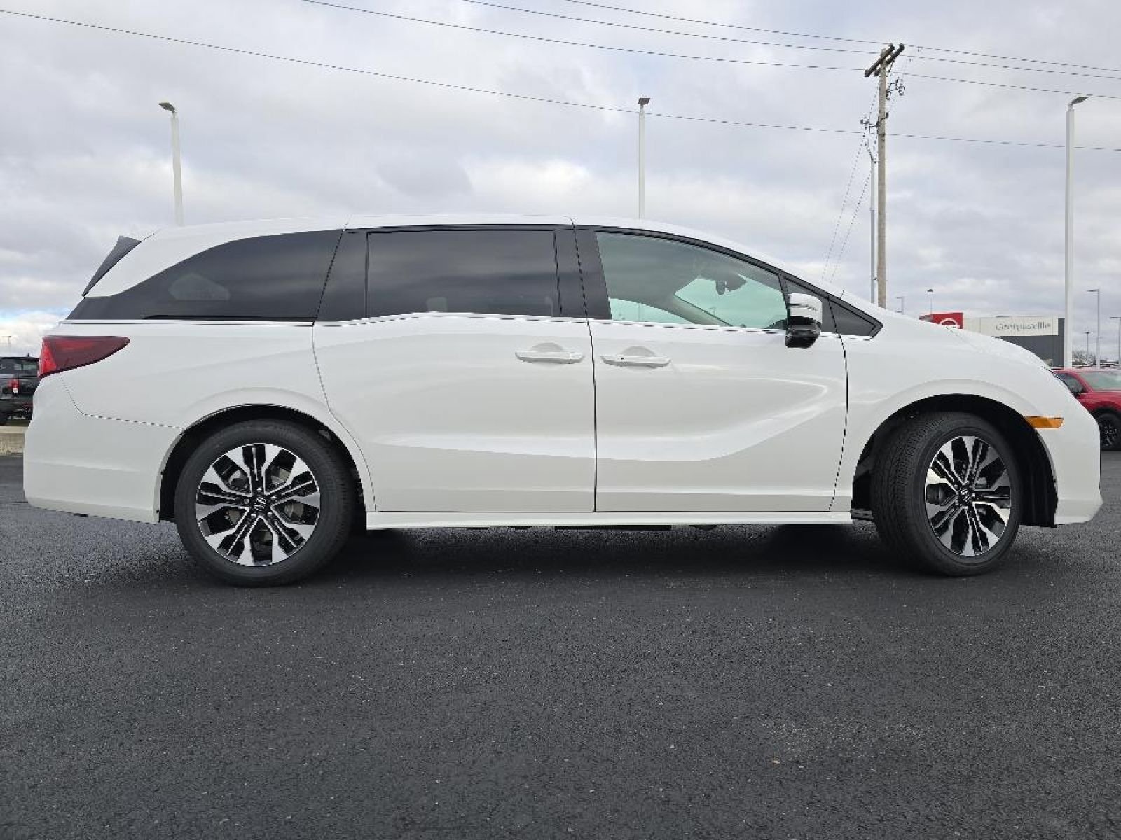 New 2026 Honda Odyssey Elite image 9