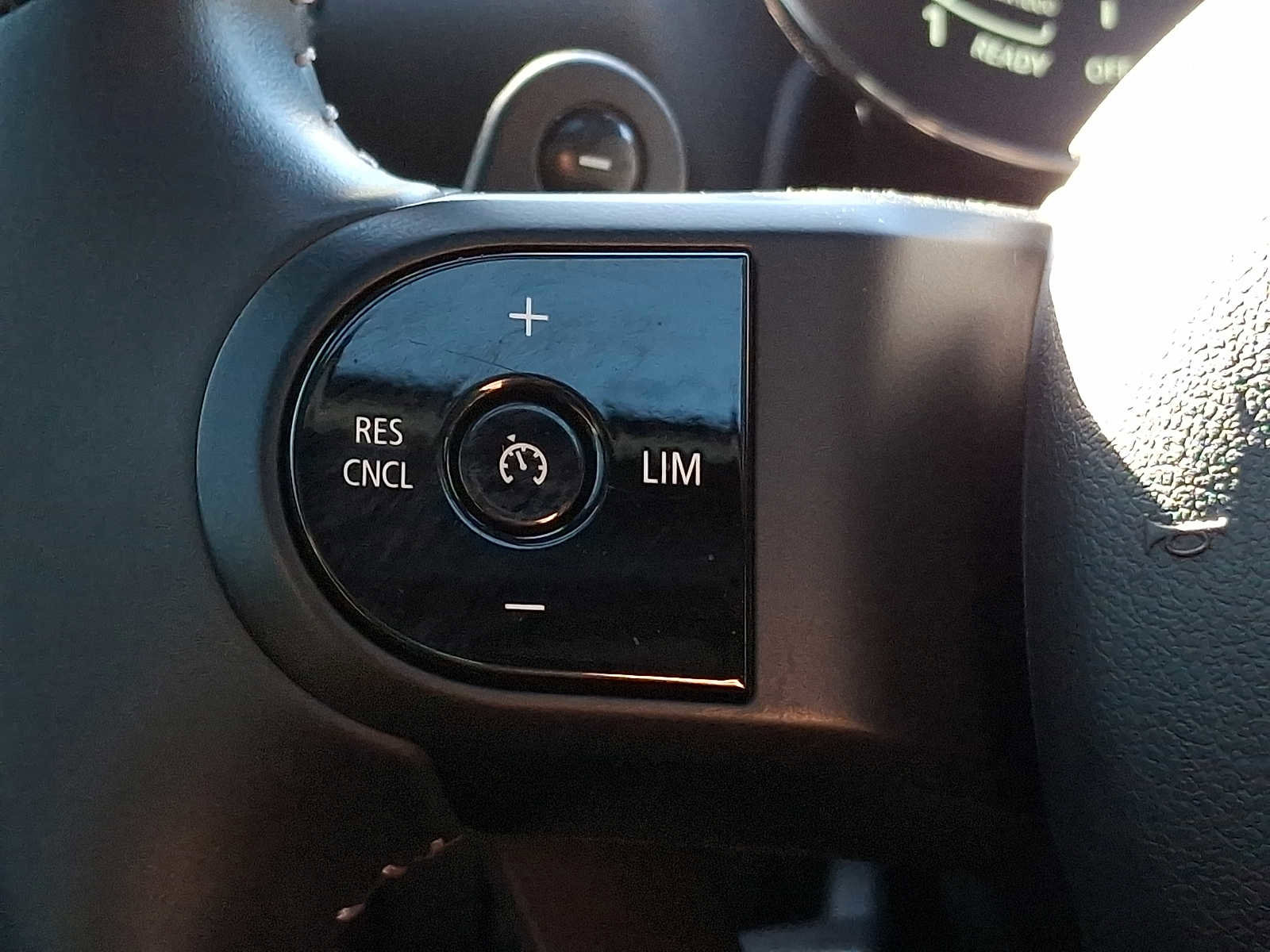 Used 2024 MINI Cooper Clubman S AWD/4WD image 18