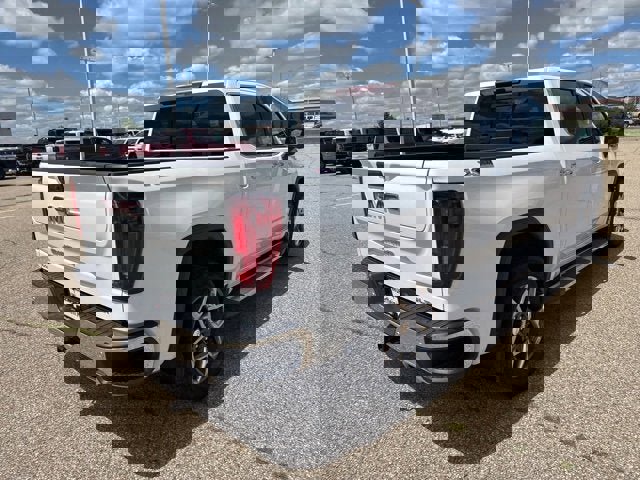 Certified 2023 GMC Sierra 1500 SLT w/ SLT Premium Package image 3