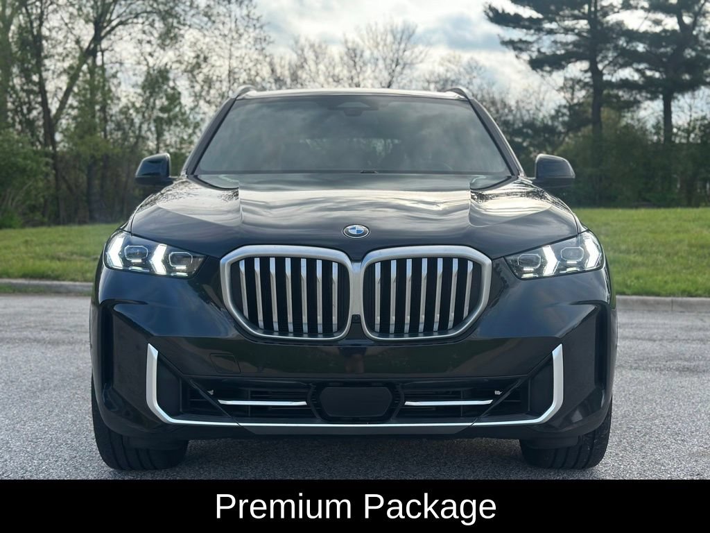 Used 2024 BMW X5 xDrive40i w/ Premium Package AWD/4WD image 2