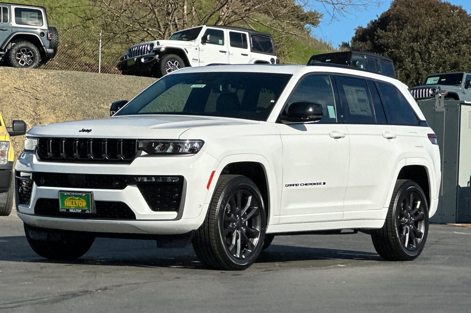 New 2026 Jeep Grand Cherokee Limited image 9