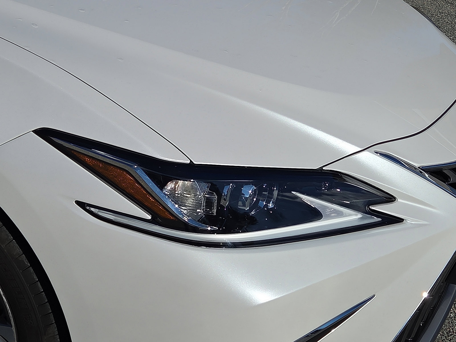 Used 2022 Lexus ES 350 w/ Accessory Package 2 image 9