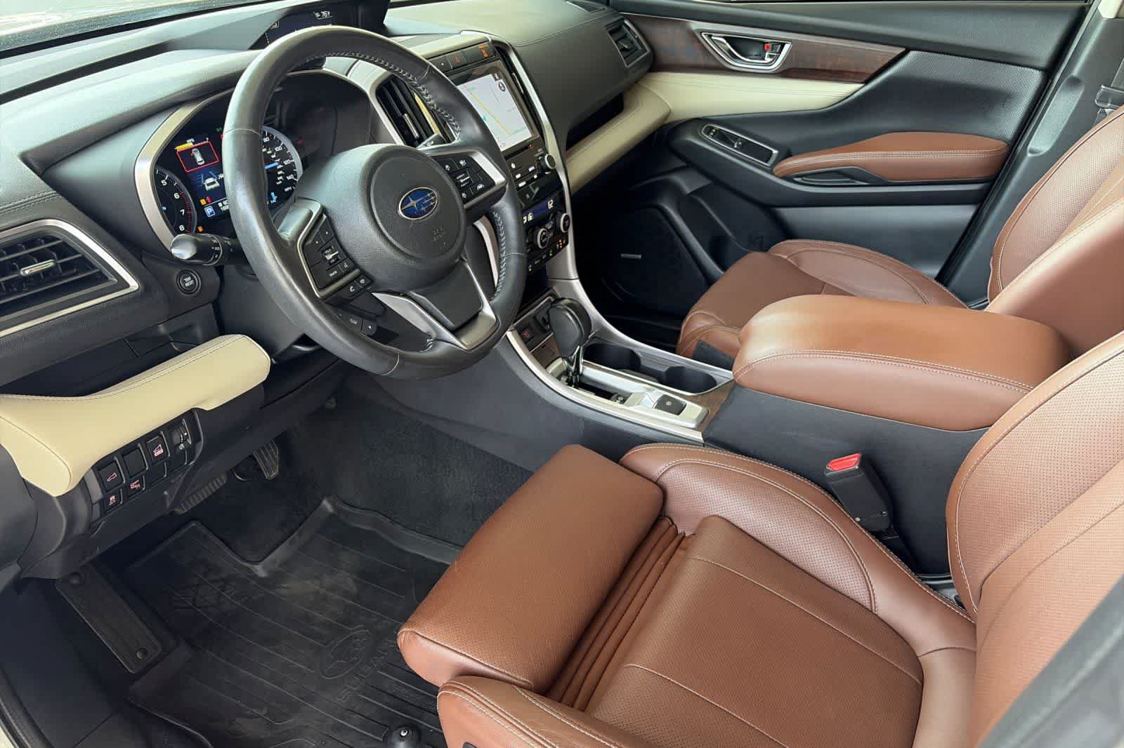 Used 2019 Subaru Ascent Touring w/ Popular Package #3 AWD/4WD image 11