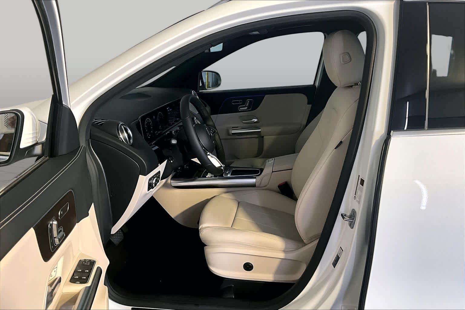 New 2026 Mercedes-Benz GLA 250 4MATIC image 13