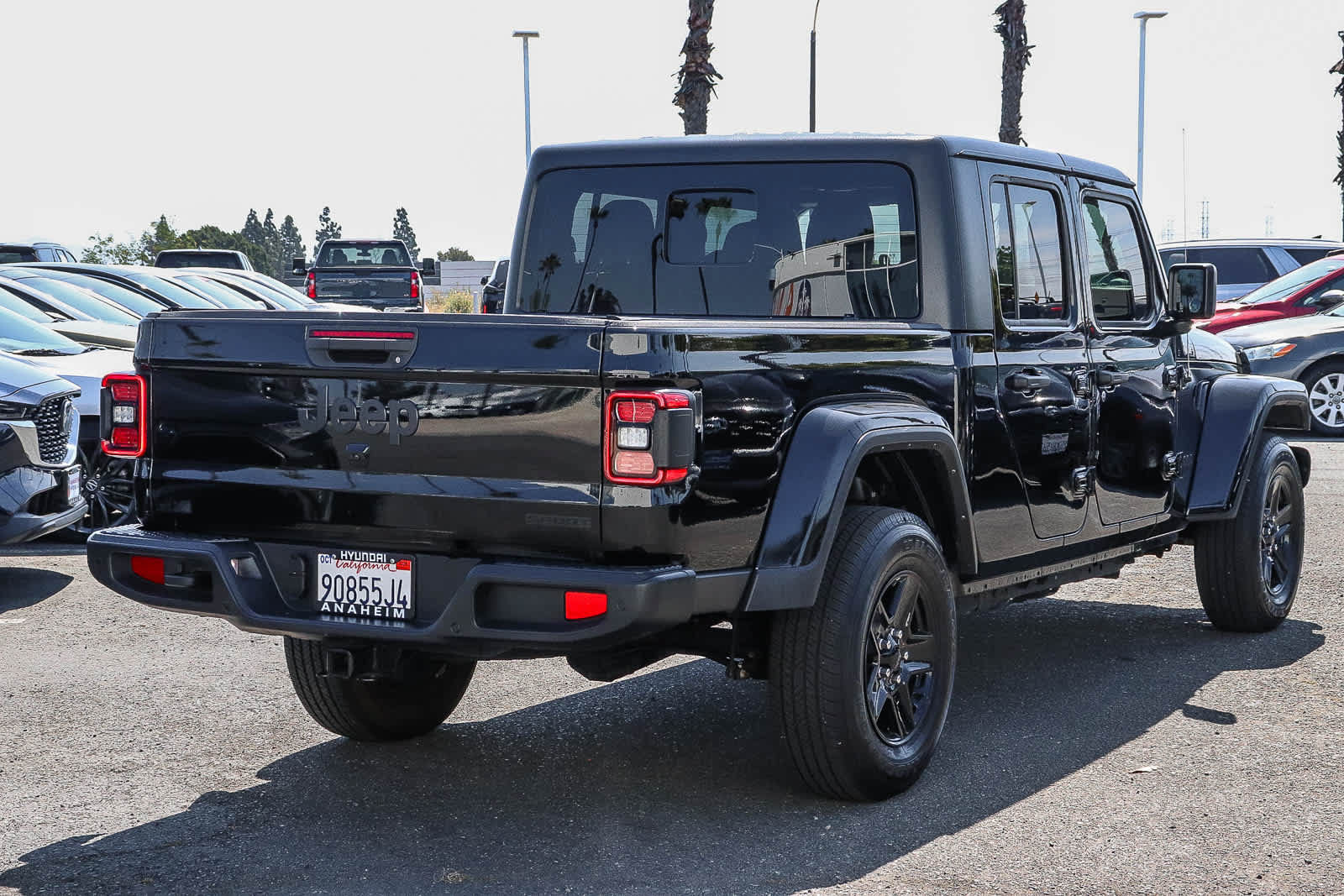 Used 2021 Jeep Gladiator Sport AWD/4WD image 7