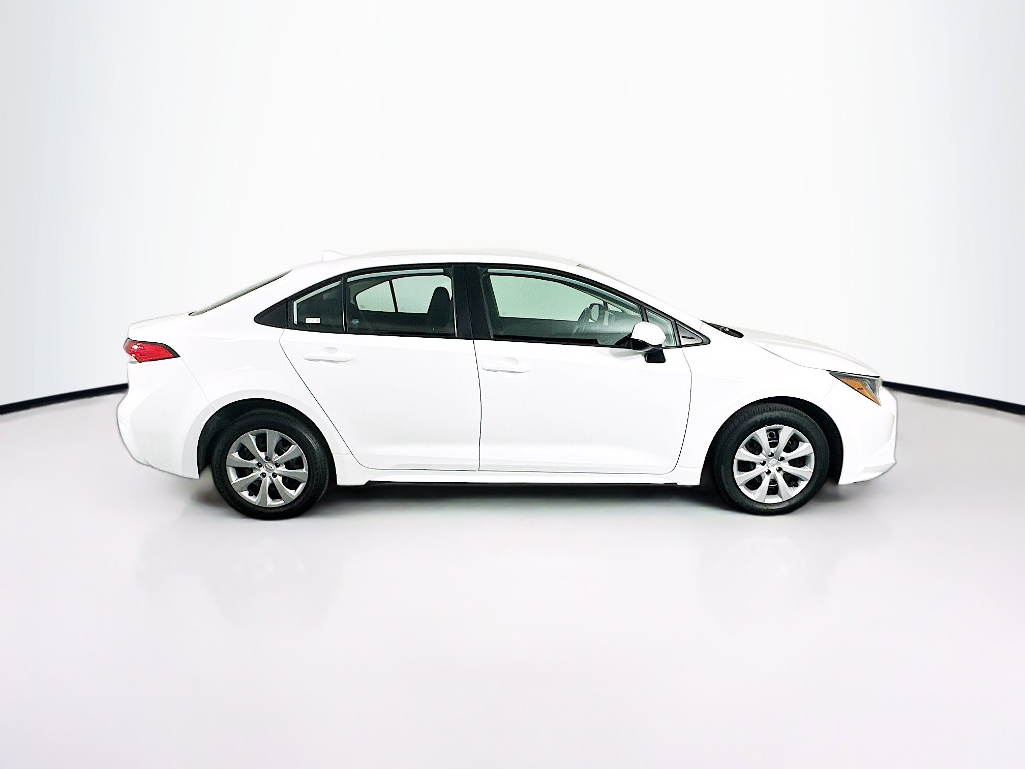Used 2024 Toyota Corolla LE image 10