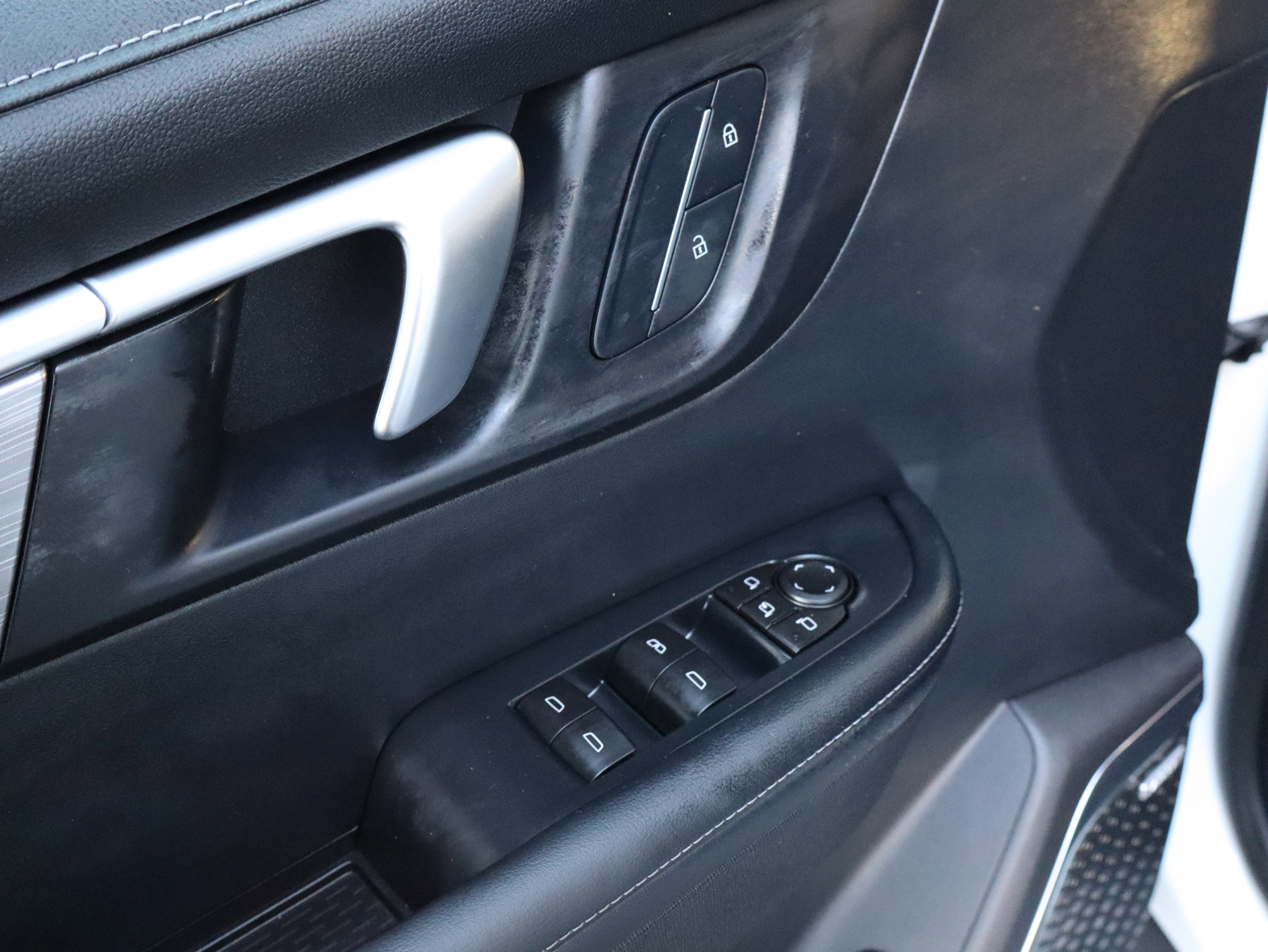 Used 2026 Buick Enclave Preferred image 20