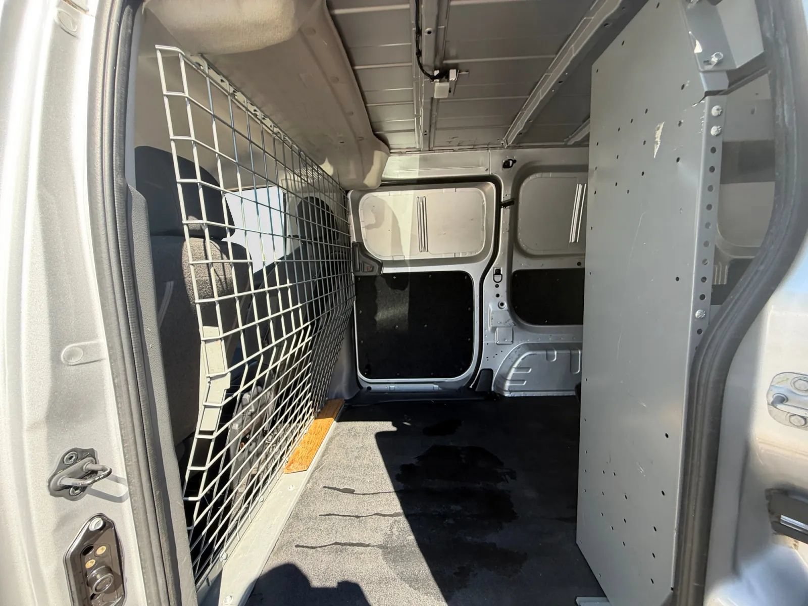 Used 2020 Nissan NV200 SV FWD image 24