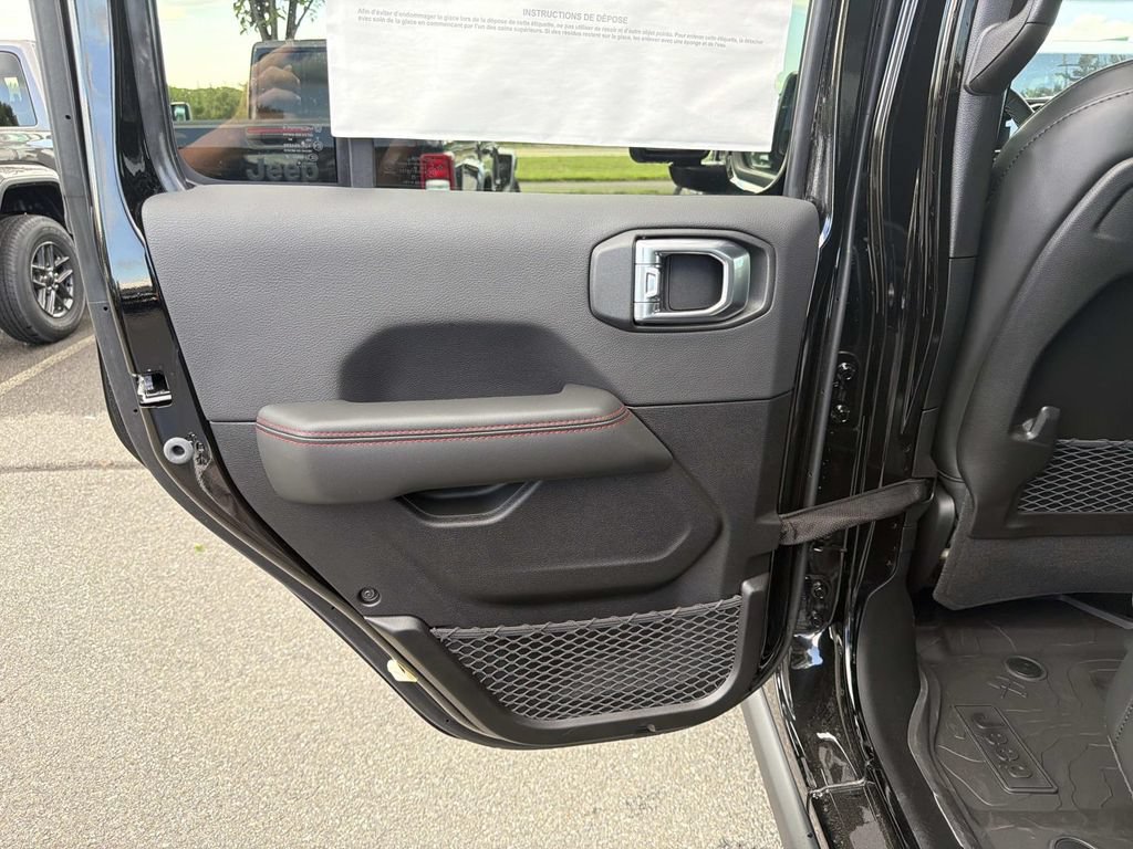 New 2026 Jeep Gladiator Rubicon AWD/4WD image 19