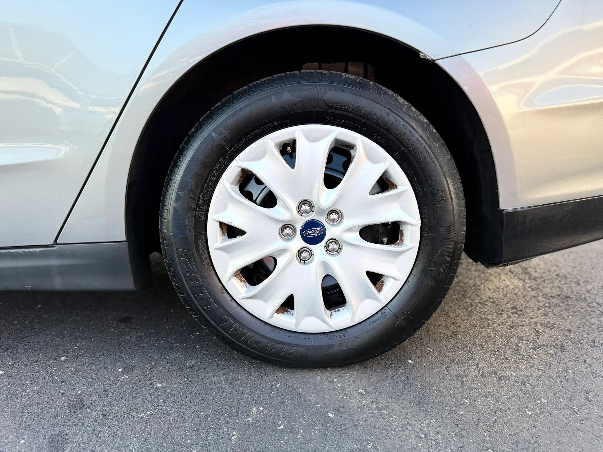 Used 2020 Ford Fusion S FWD image 38