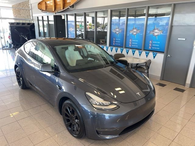 Used 2020 Tesla Model Y Long Range AWD/4WD image 3