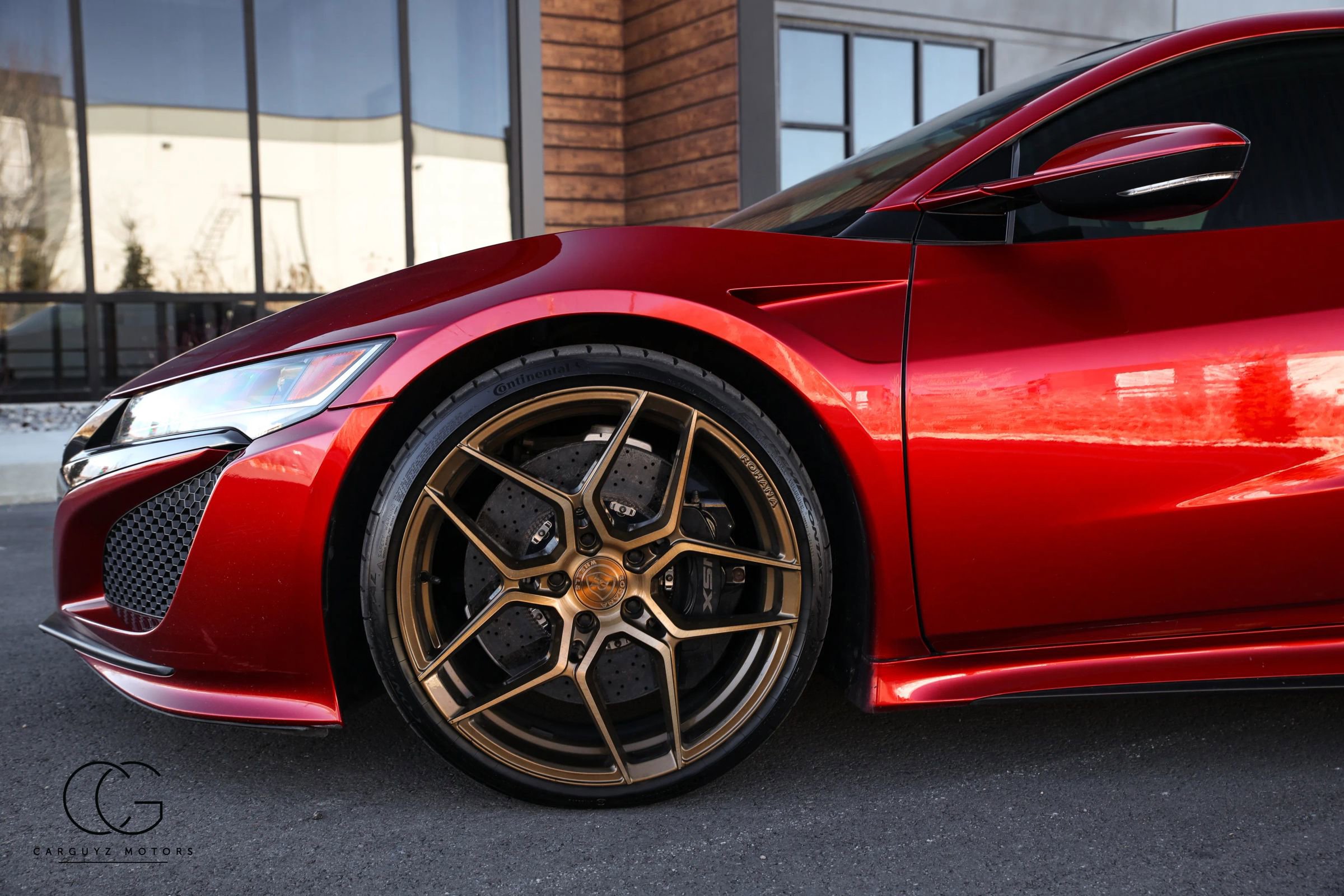 Used 2017 Acura NSX image 11