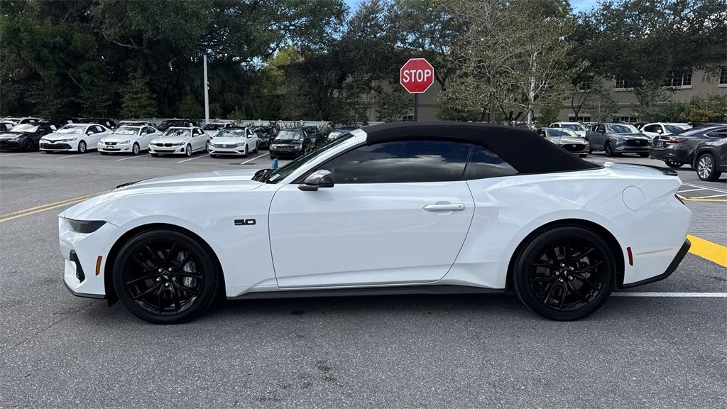 Used 2024 Ford Mustang GT Premium image 12