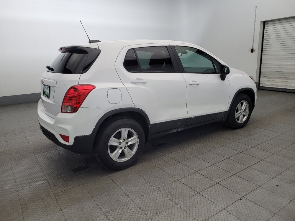 Used 2019 Chevrolet Trax LS w/ Tint and Cruise Package image 10
