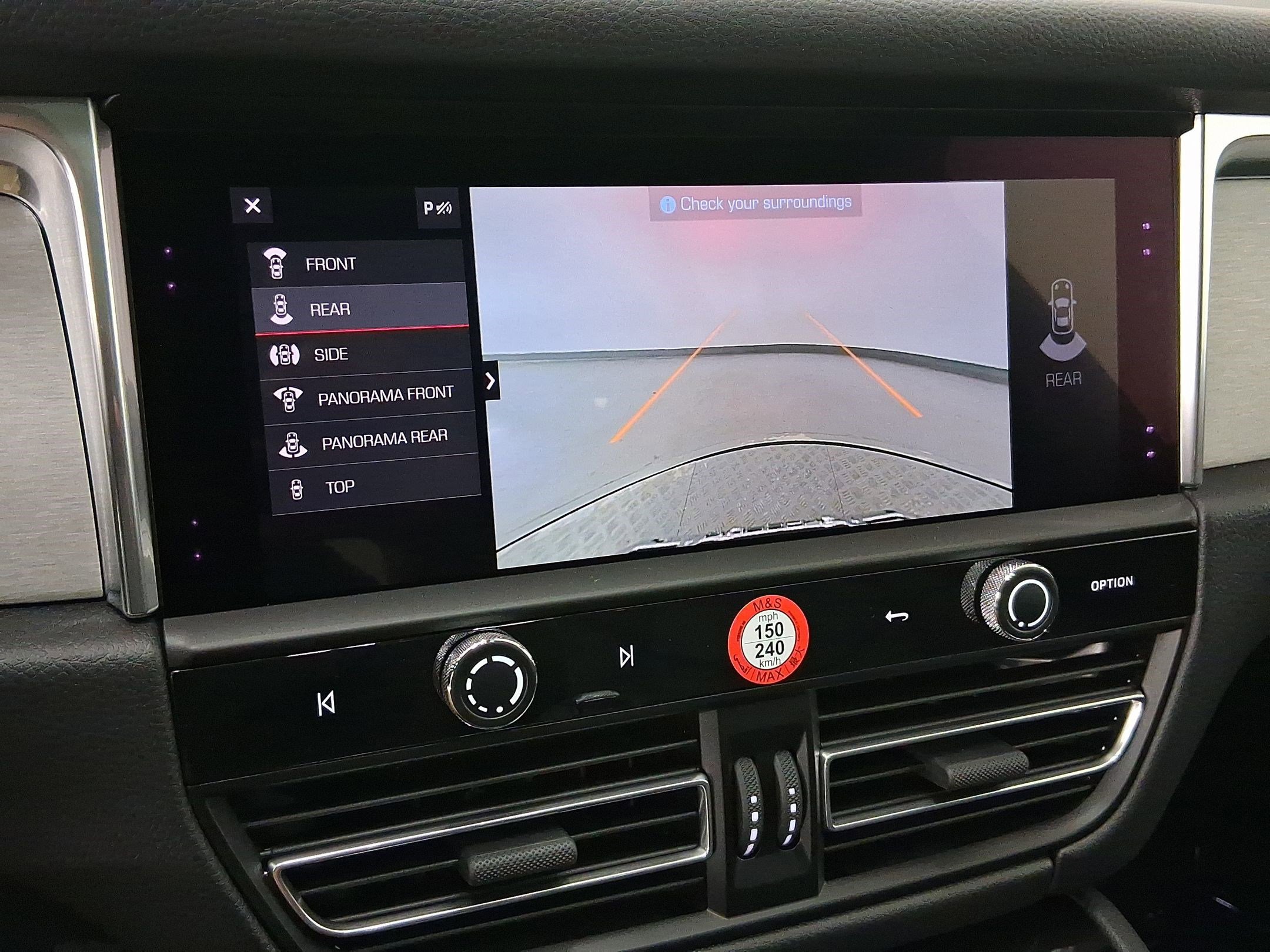 Used 2026 Porsche Macan image 28