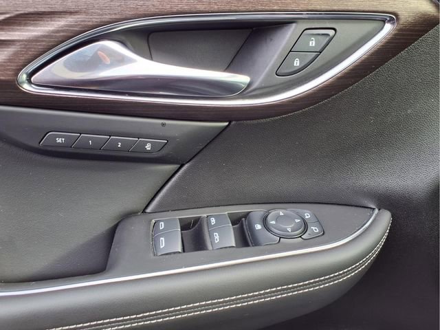 Certified 2023 Buick Envision Avenir image 16