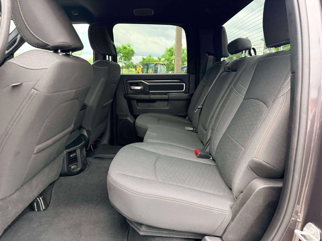 Used 2025 RAM 2500 Big Horn AWD/4WD image 12