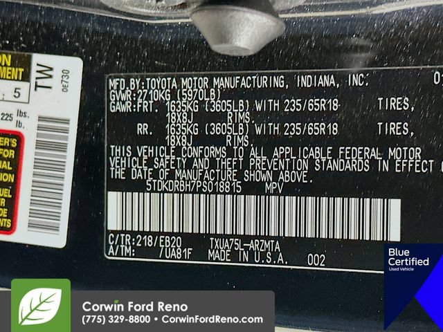 Used 2023 Toyota Highlander XLE AWD/4WD image 35