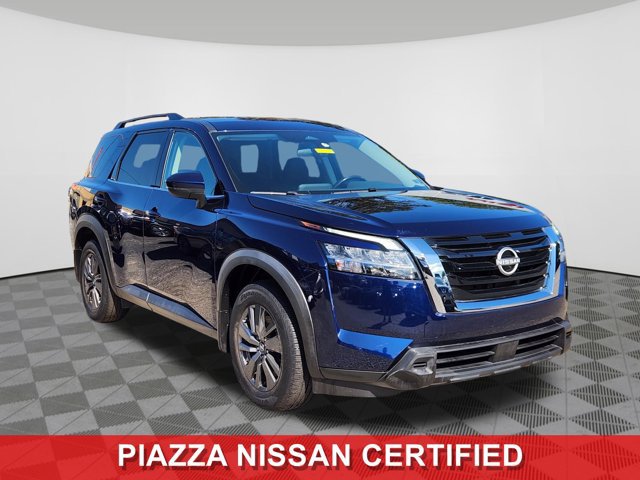 Certified 2022 Nissan Pathfinder SV AWD/4WD image 1