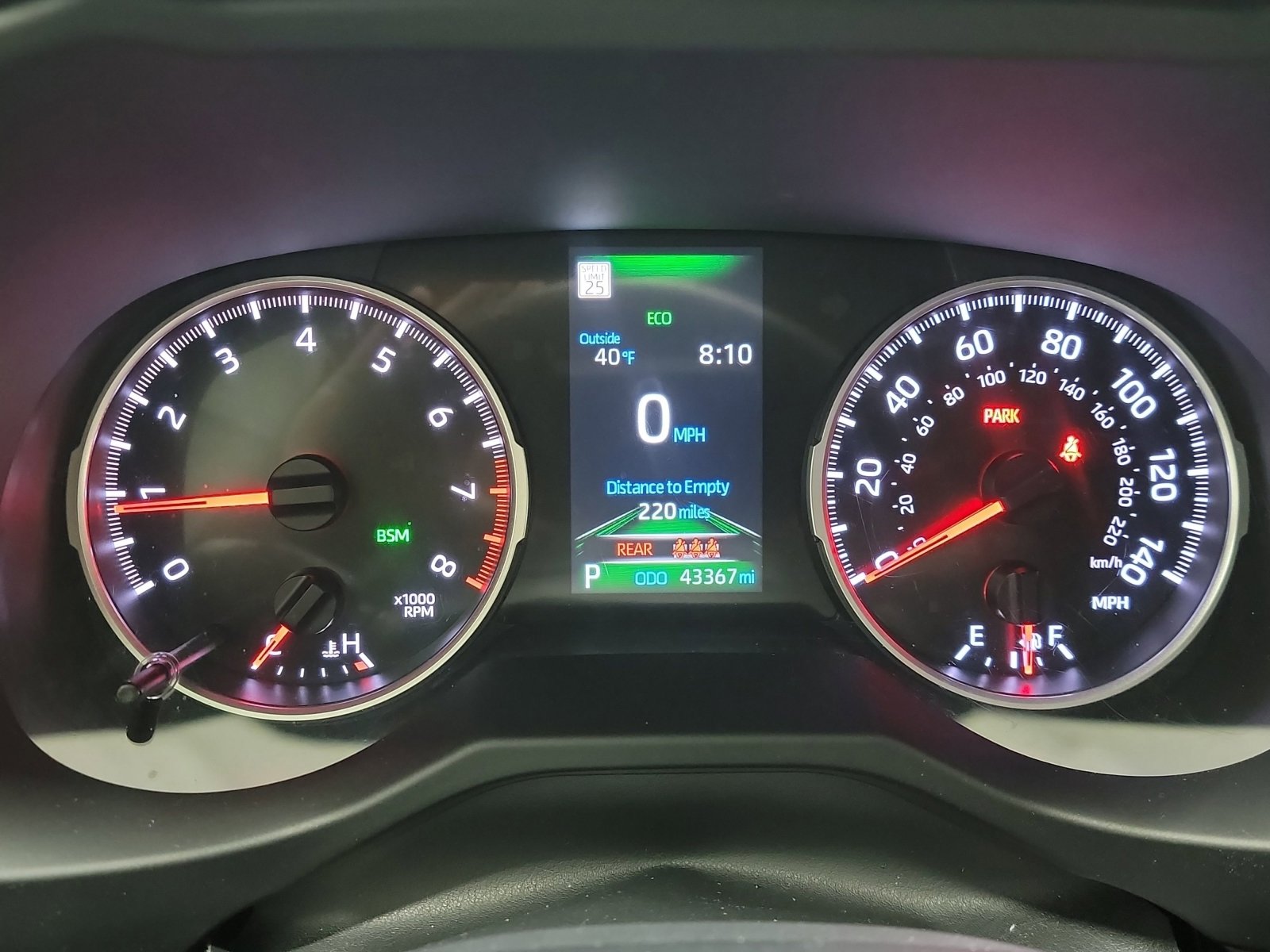 Used 2020 Toyota RAV4 XLE image 18