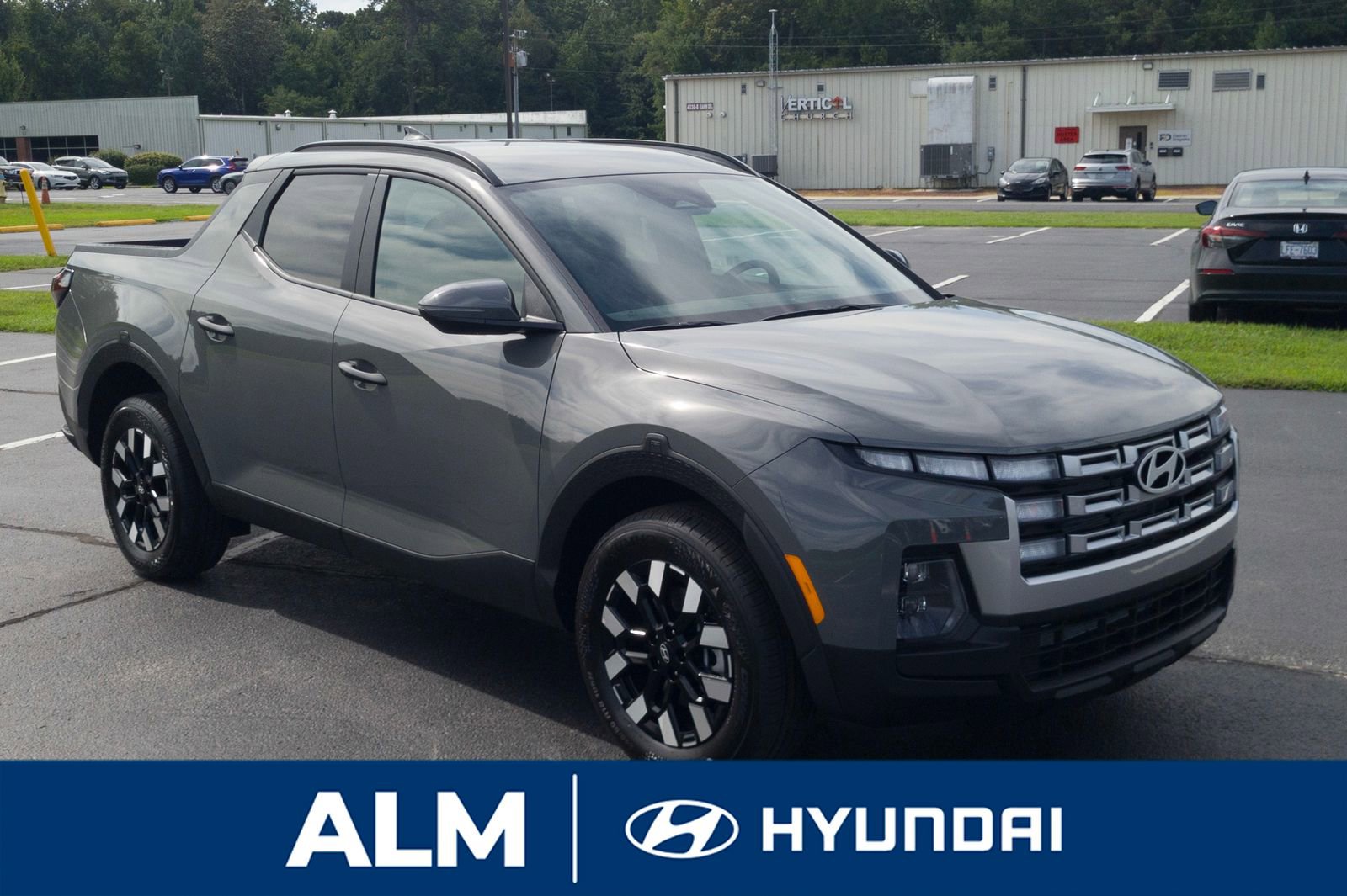 New 2025 Hyundai Santa Cruz SEL image 3